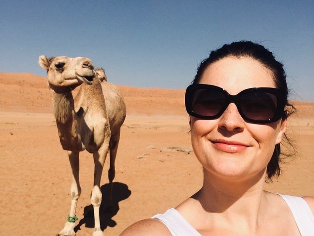 selfie-with-a-camel-in-the-sahara-desert-morocco